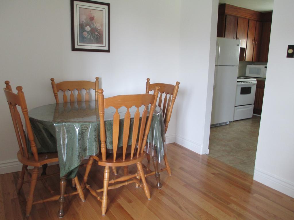Comerford'S Ocean View Suites Holyrood Kamer foto